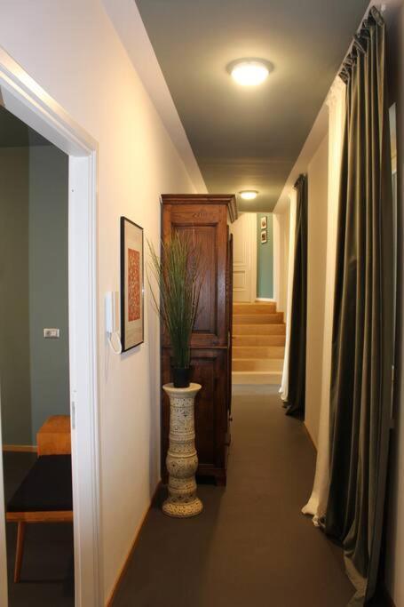 Dimora Roe Appartement Monticello d'Alba Buitenkant foto